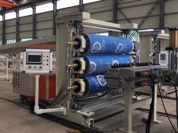 寬幅ABS板材生產(chǎn)設(shè)備：適配 2000mm 寬幅生產(chǎn)，滿足大型板材需求